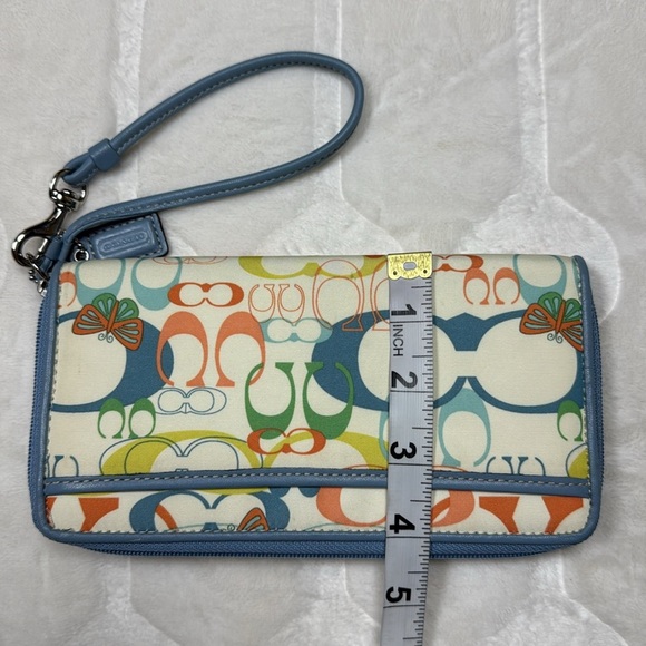 Coach Wristlet Wallet Multicolor Butterfly Print Canvas Blue Trim Zip Around - Picture 12 of 12
